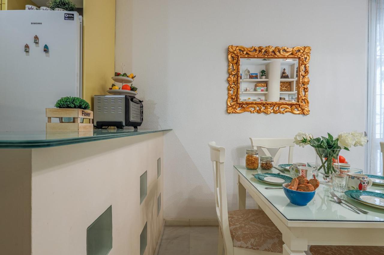 Chic&Luminoso-Wifiac/Elegant Apt In Salvador 2 Br Sevilla Kültér fotó