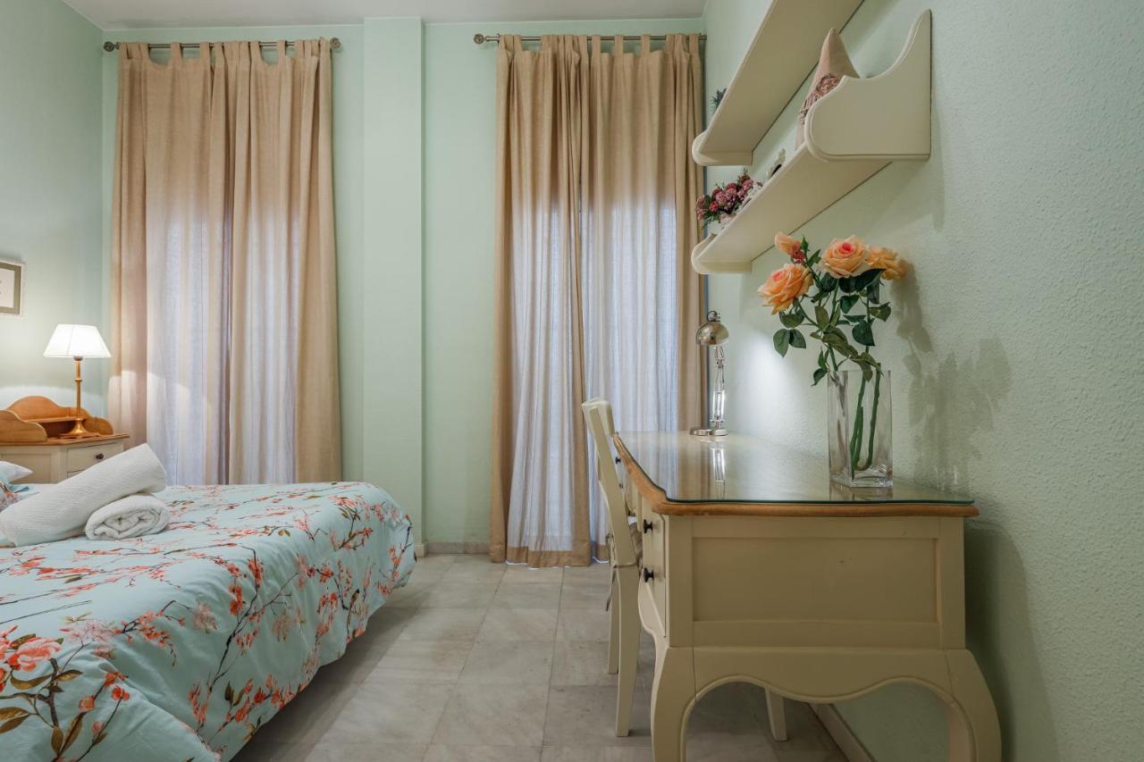 Chic&Luminoso-Wifiac/Elegant Apt In Salvador 2 Br Sevilla Kültér fotó