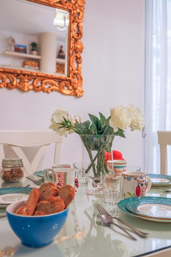 Chic&Luminoso-Wifiac/Elegant Apt In Salvador 2 Br Sevilla Kültér fotó
